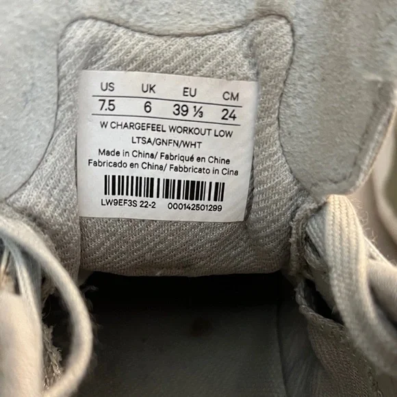 lululemon athletica Women's Light Gray and Olive Athletic Shoes - Picture 3 of 9